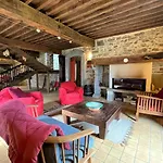 Maison Poumarou * Sainte-Colome