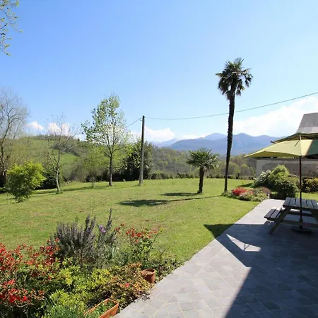 Maison Poumarou Holiday home