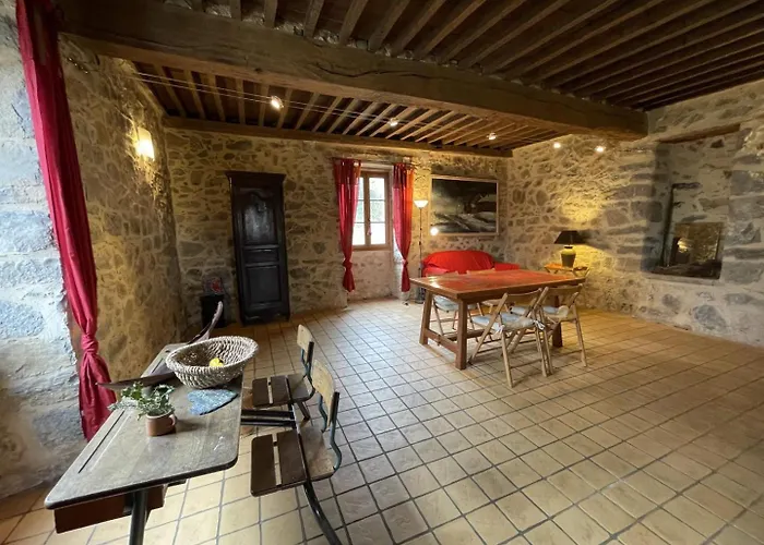 Maison Poumarou Сasa de vacaciones
