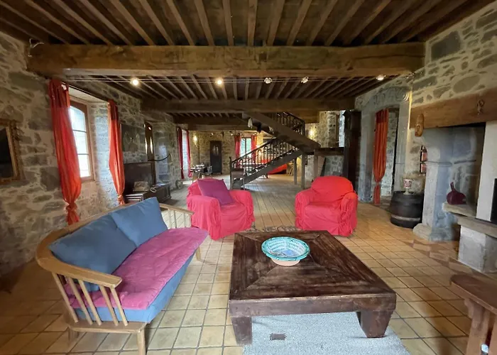 Maison Poumarou Sainte-Colome