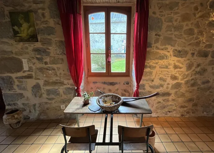 Сasa de vacaciones Maison Poumarou